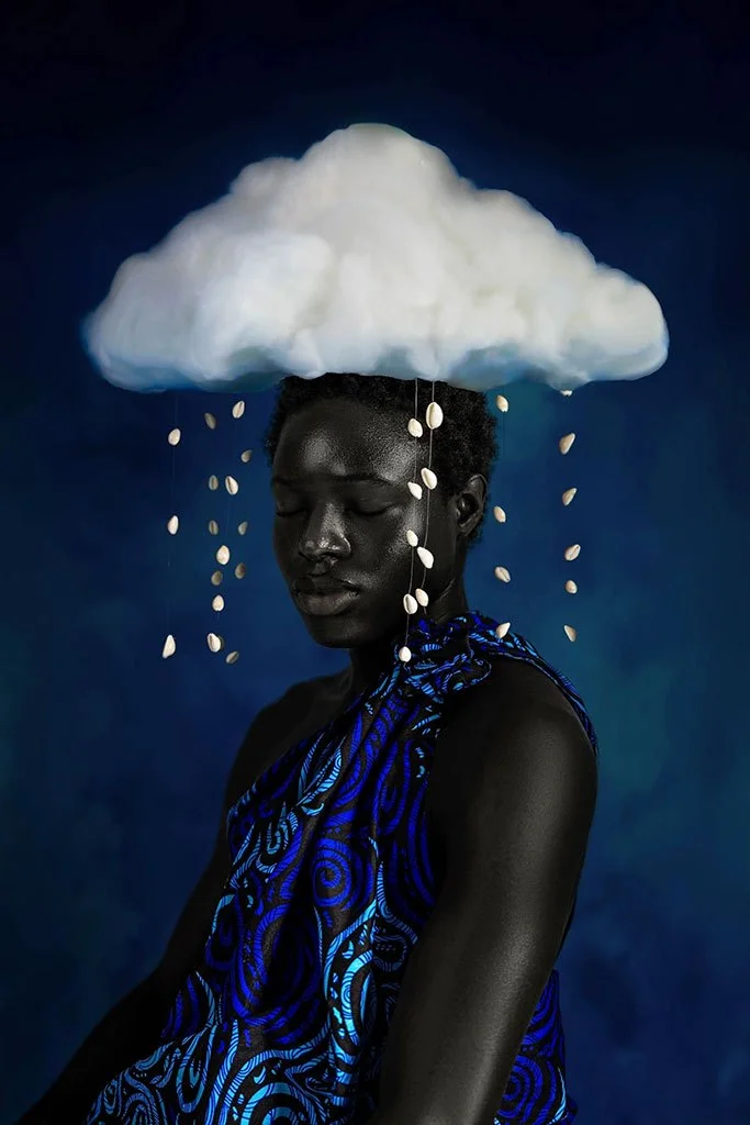 Intriguing photograph of a rainy scene