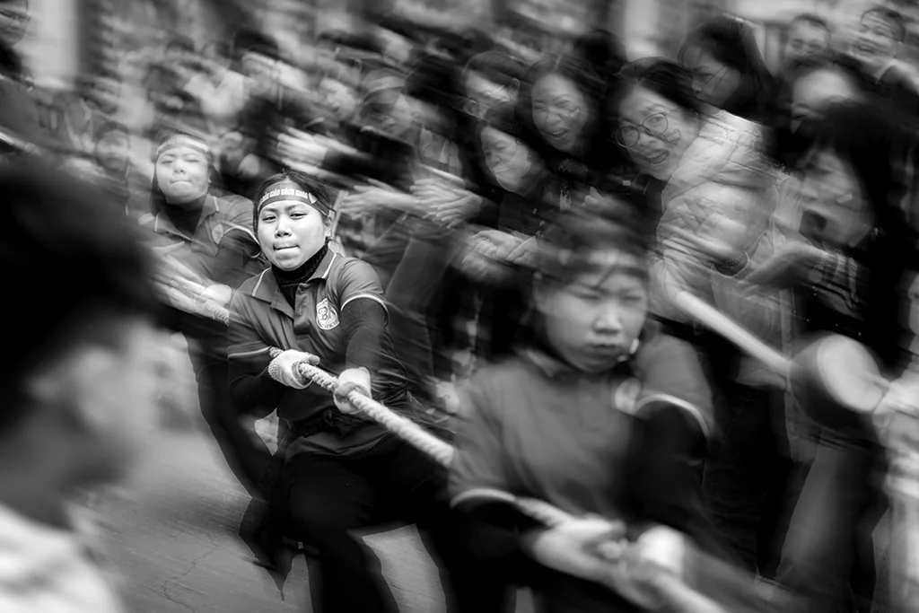 Celebrating the Top 10 Action and Movement Photographs from APOY 2025