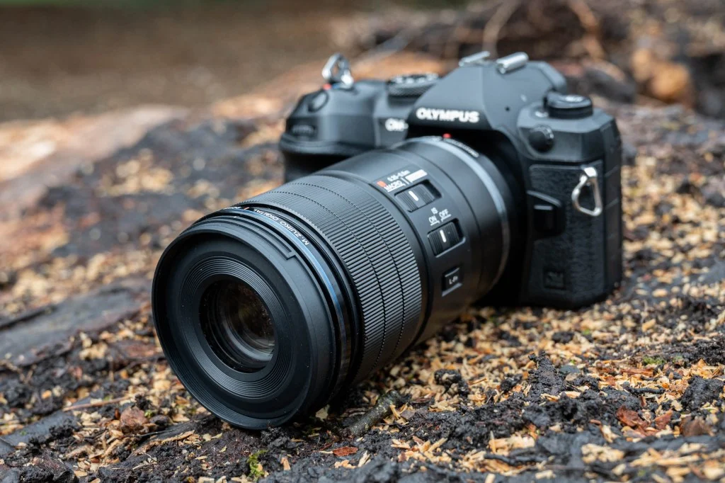 Micro Four Thirds lens: OM System M.Zuiko ED 90mm F3.5 Macro IS PRO mounted on OM-1 front view Lens Review