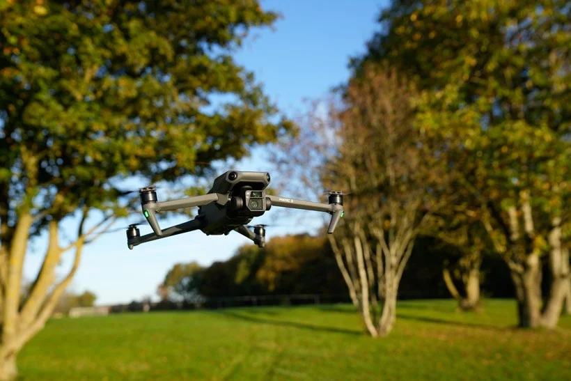 DJI Mavic 3 flying