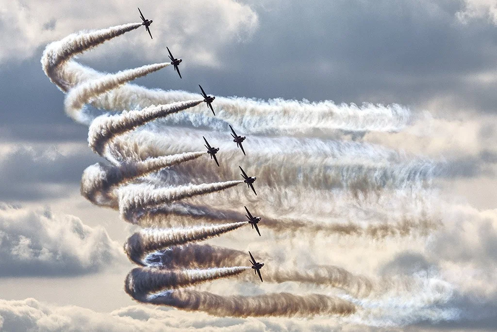 Red Arrows display mid-flight